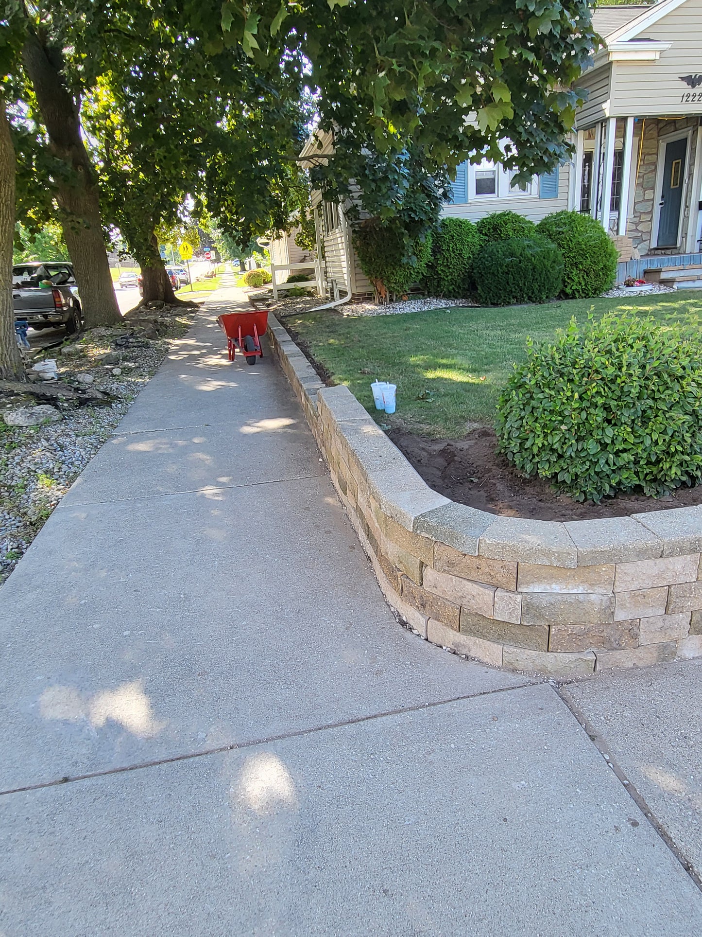 Retaining Wall- Decorative Concrete Block